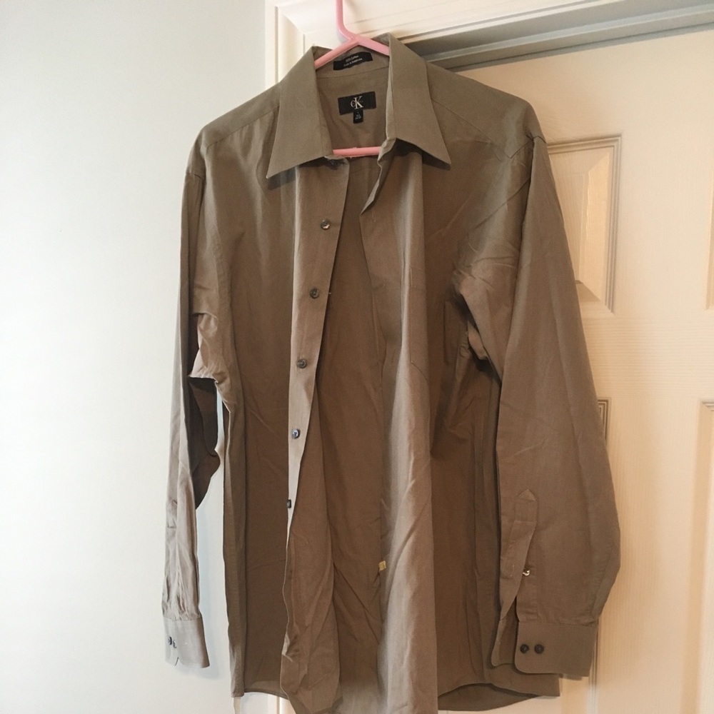 Long sleeve Calvin Kline dress shirt